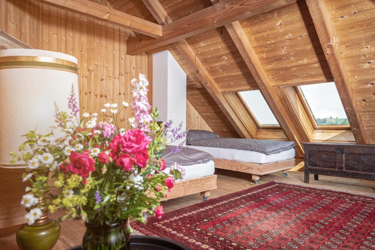 Bed and Breakfast Bnb Deheimelig Huttwil Экстерьер фото